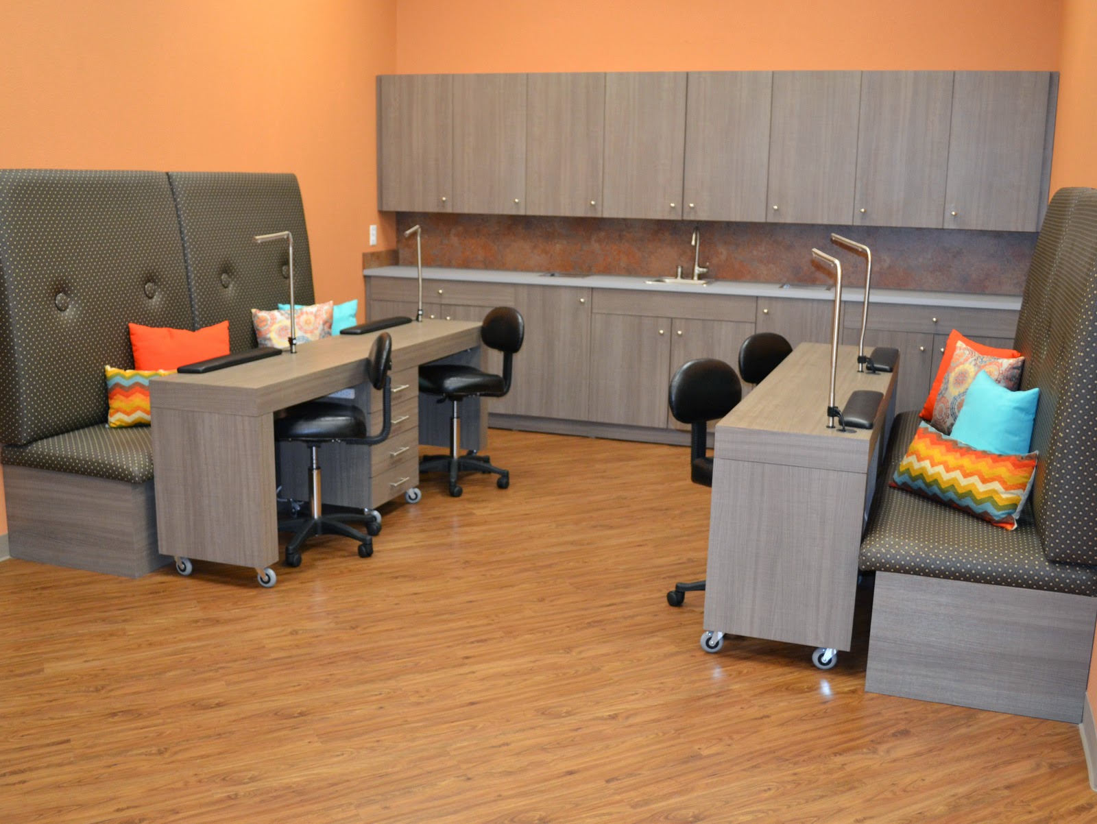 The Yacht Club Salon nail photo 6